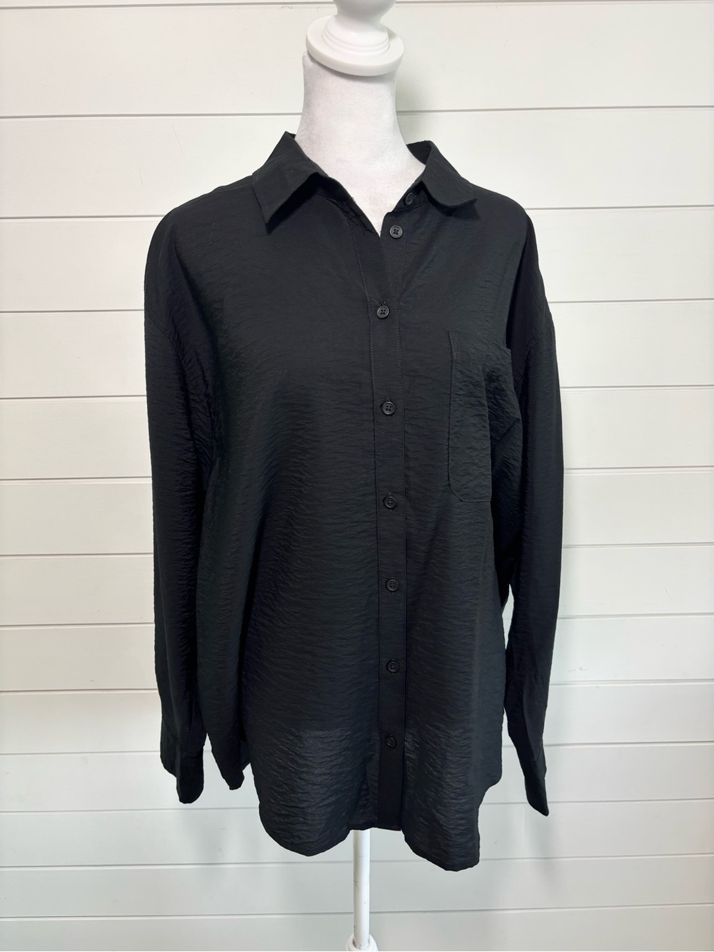 a new day Black Button-Down Casual Shirt size L